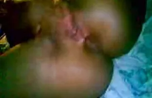 طالب يقود برميل في فم فتاة مقاطع اجنبية جنسية شابة ناضجة مع كبير الثدي قبل ممارسة الجنس
