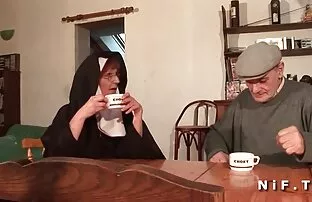 شابة فاتنة اللسان أمام الكاميرا افلام جنسيه اجنبي
