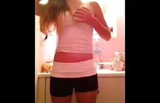 كامل افلام اجنبية جنسية مترجمة وقحة في ثونغ يجلس على وجه رجل مع السيلوليت الحمار