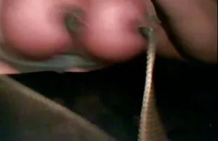 رجل أسود في ثوب الذي جلب صديق أبيض في فمه و صاحب الديك افلام اجنبية مترجمة جنسية