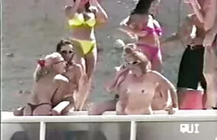 اثنين من العصير مثليات اللعنة افلاماجنبيةجنسية بعضها البعض بأيديهم