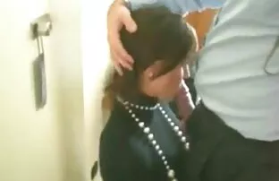 صديق وضع الديك في المهبل من مفلس الطالب مشاهدة افلام اجنبية جنسية على الأريكة